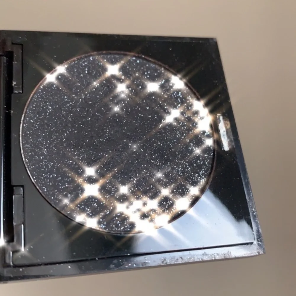 MakeupForever Fine Diamond Glitter Smokyeye Shadow